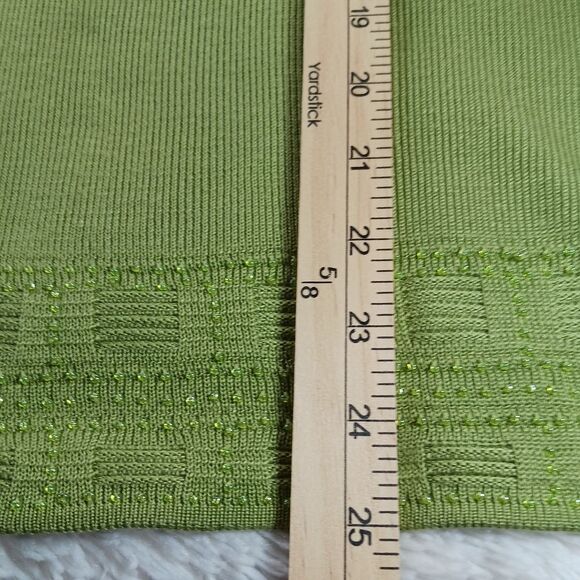 Requirements Beaded Acrylic V-Neck Pullover Sweater Lightweight Womans 1X. Green - Picture 15 of 15